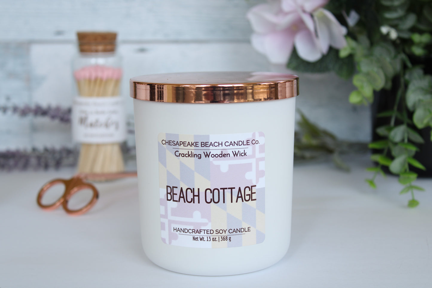 Beach Cottage Wooden Wick Candle (13 oz)